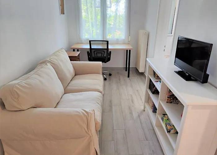 Asmini Beach Apartments